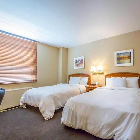 Iowa House Hotel 아이오와시티 외부 사진