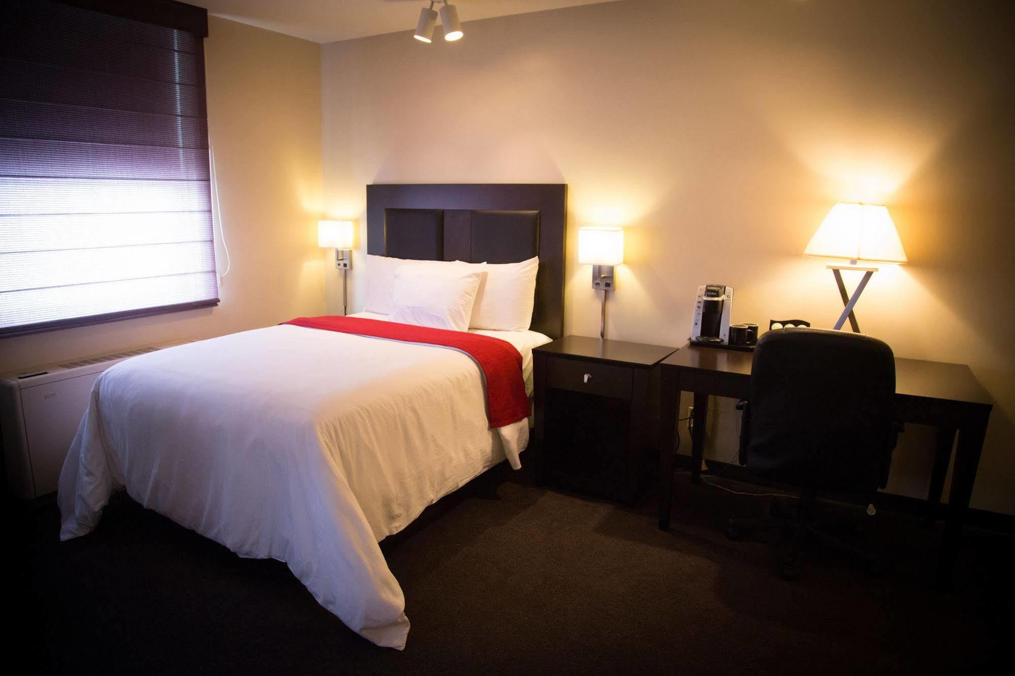 Iowa House Hotel 아이오와시티 외부 사진